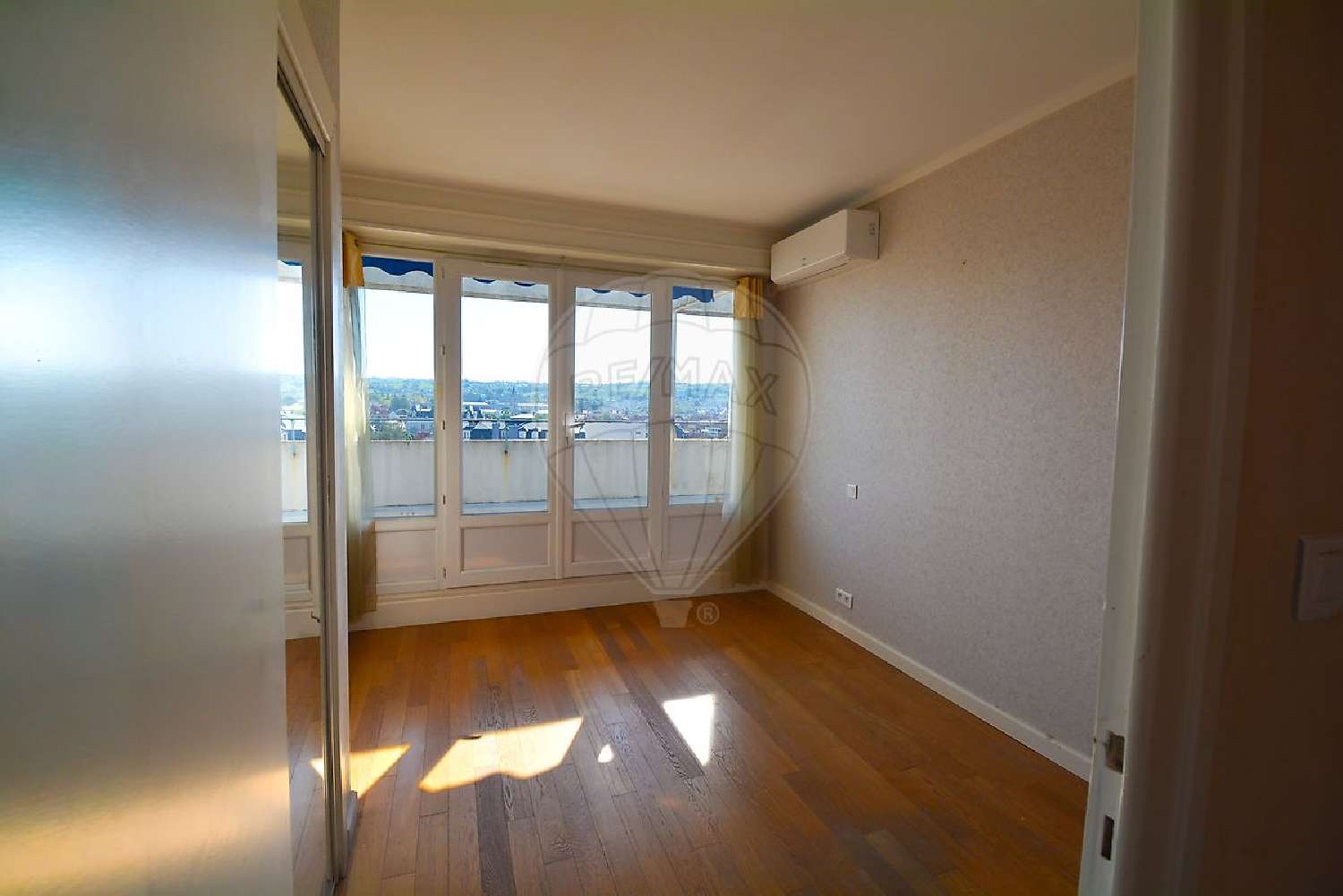  for sale apartment Vichy Allier 5