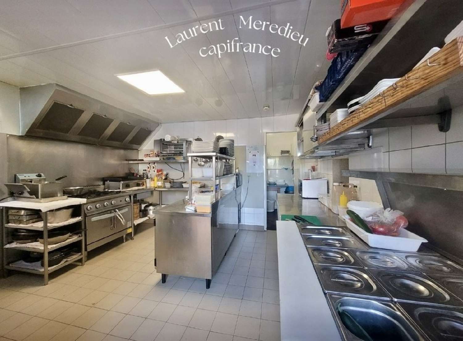  for sale bar cafe Mirambeau Charente-Maritime 3