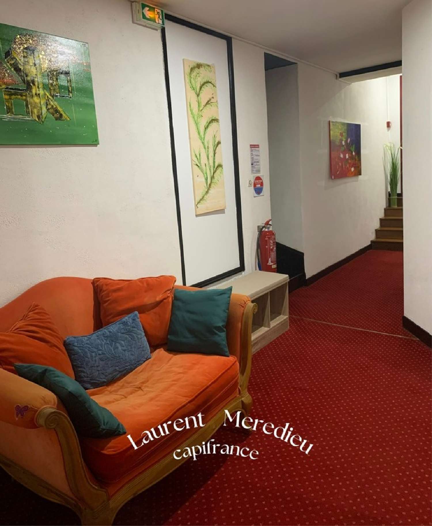  for sale bar cafe Mirambeau Charente-Maritime 4