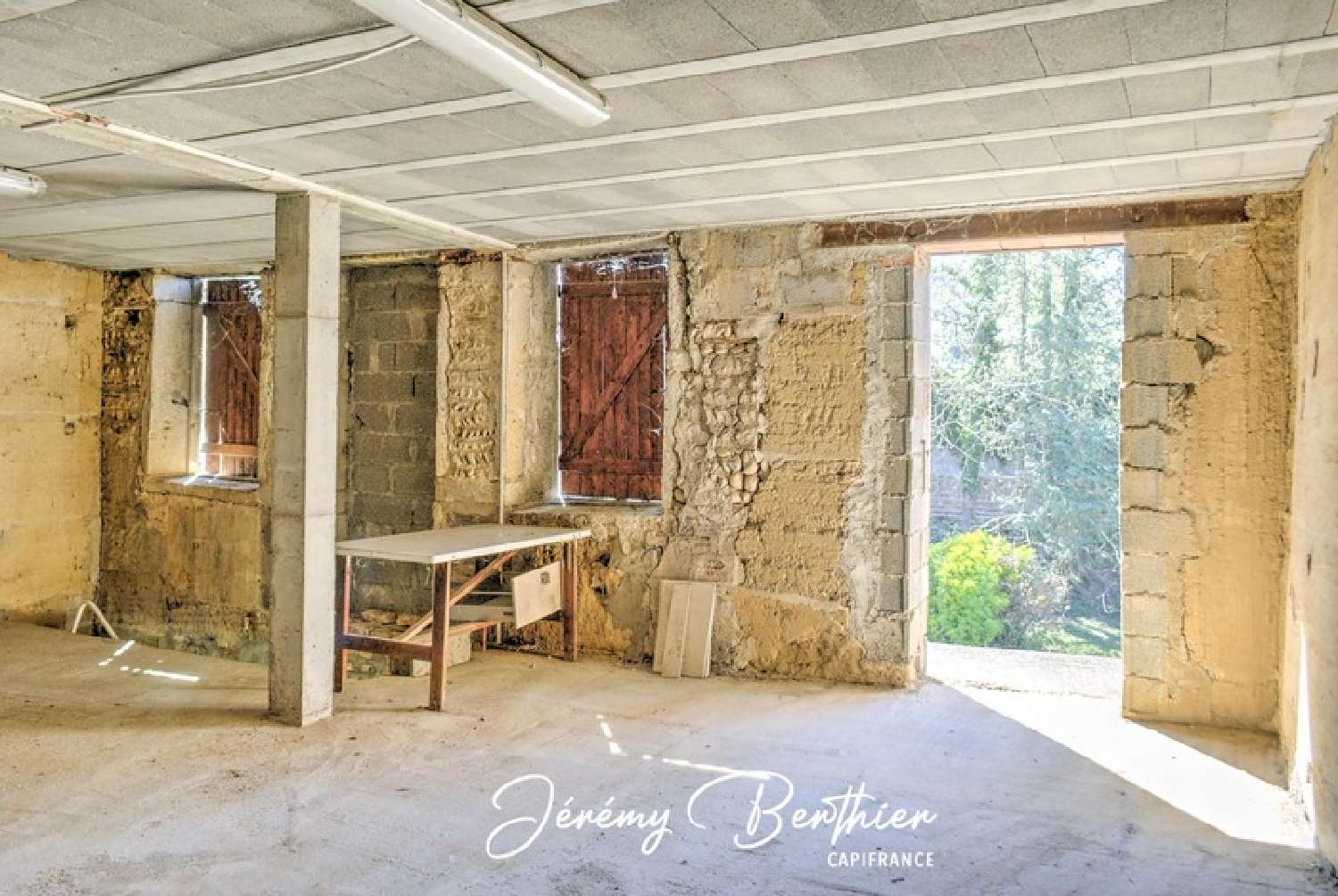  te koop schuur Genay Rhône 6