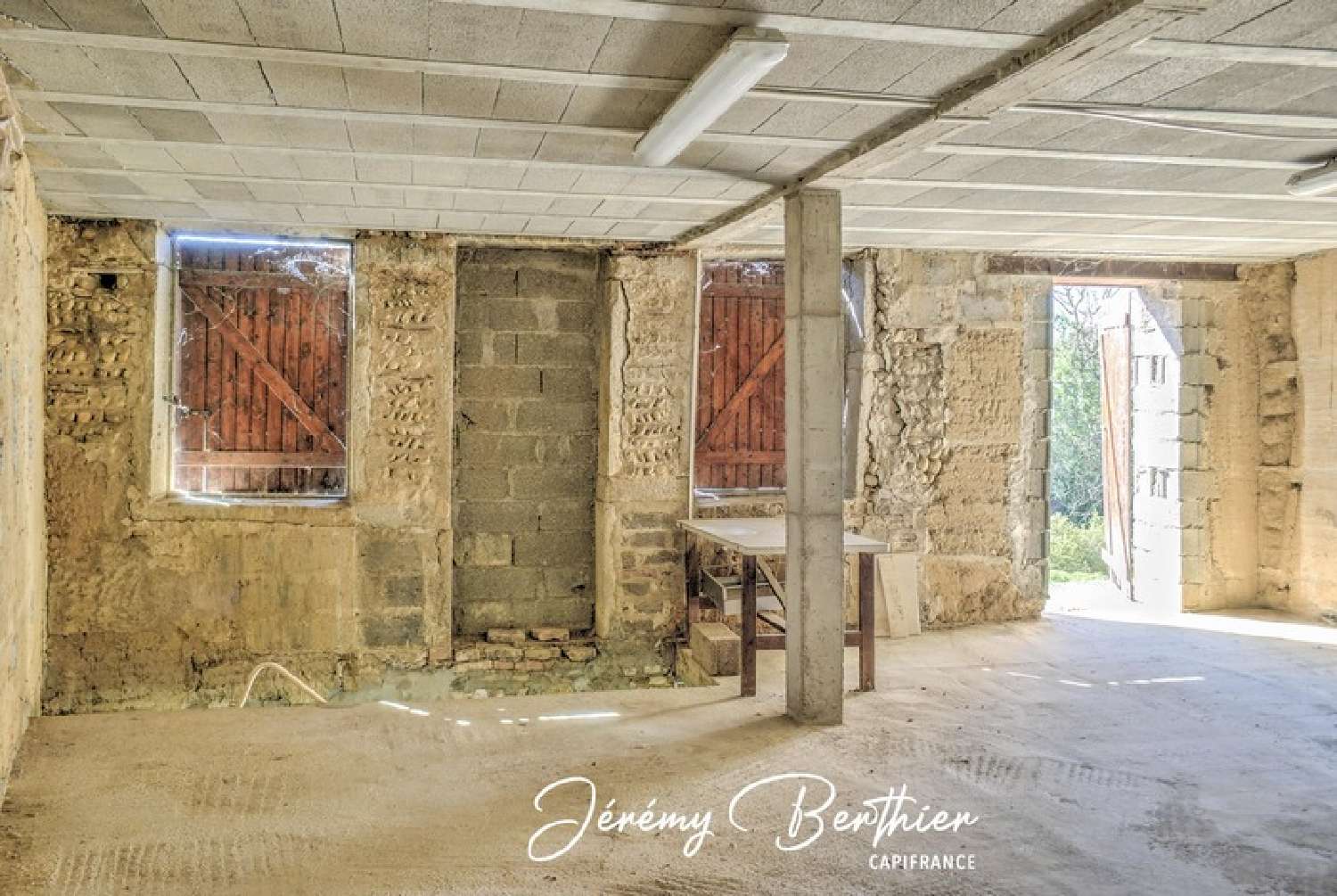  te koop schuur Genay Rhône 7