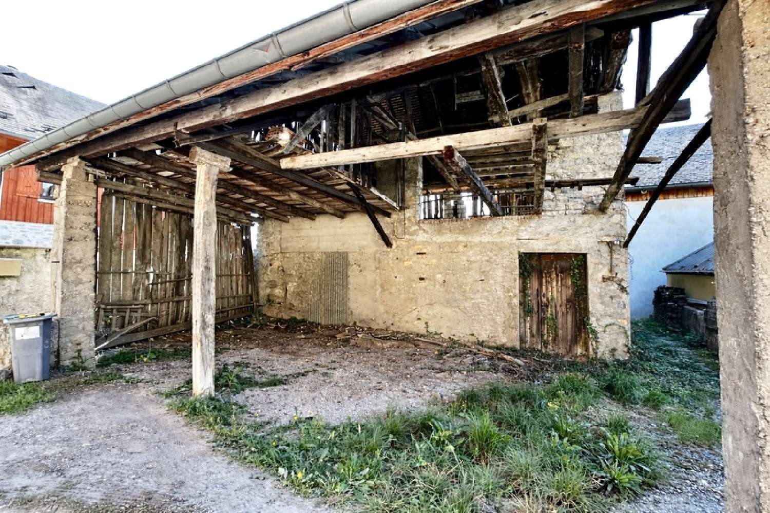  te koop schuur Saint-Jean-de-la-Porte Savoie 1