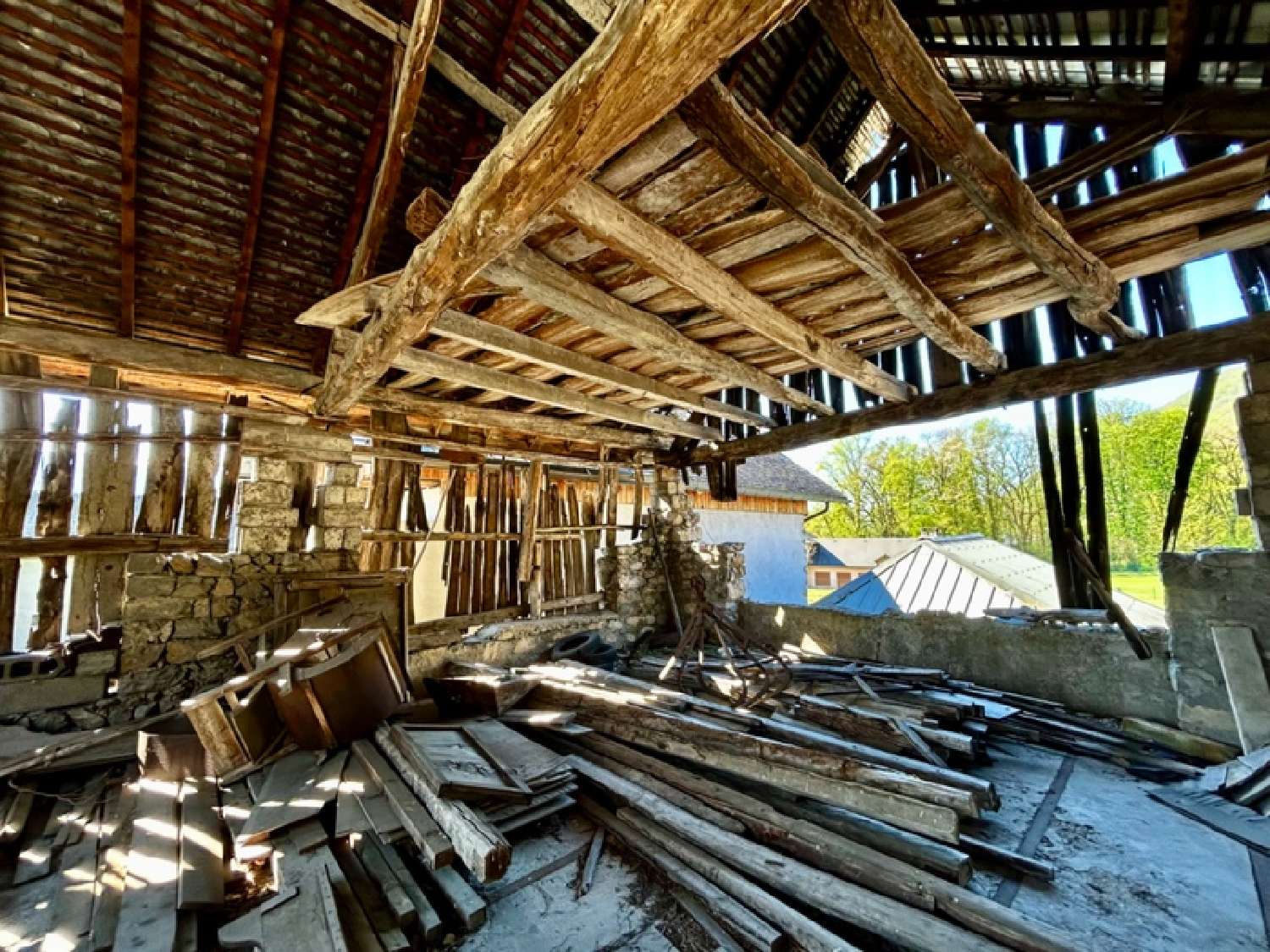  te koop schuur Saint-Jean-de-la-Porte Savoie 3