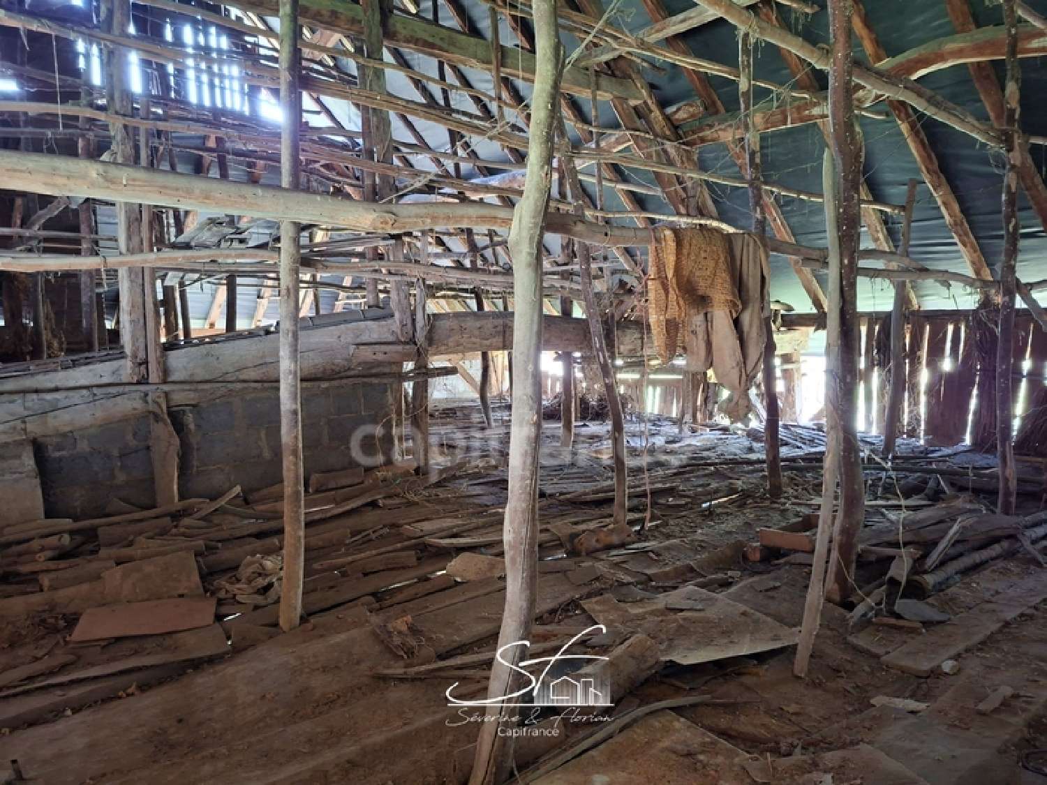  te koop schuur Sainte-Hélène-du-Lac Savoie 2