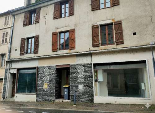 Beaulieu-sur-Dordogne Corrèze building foto 7302020