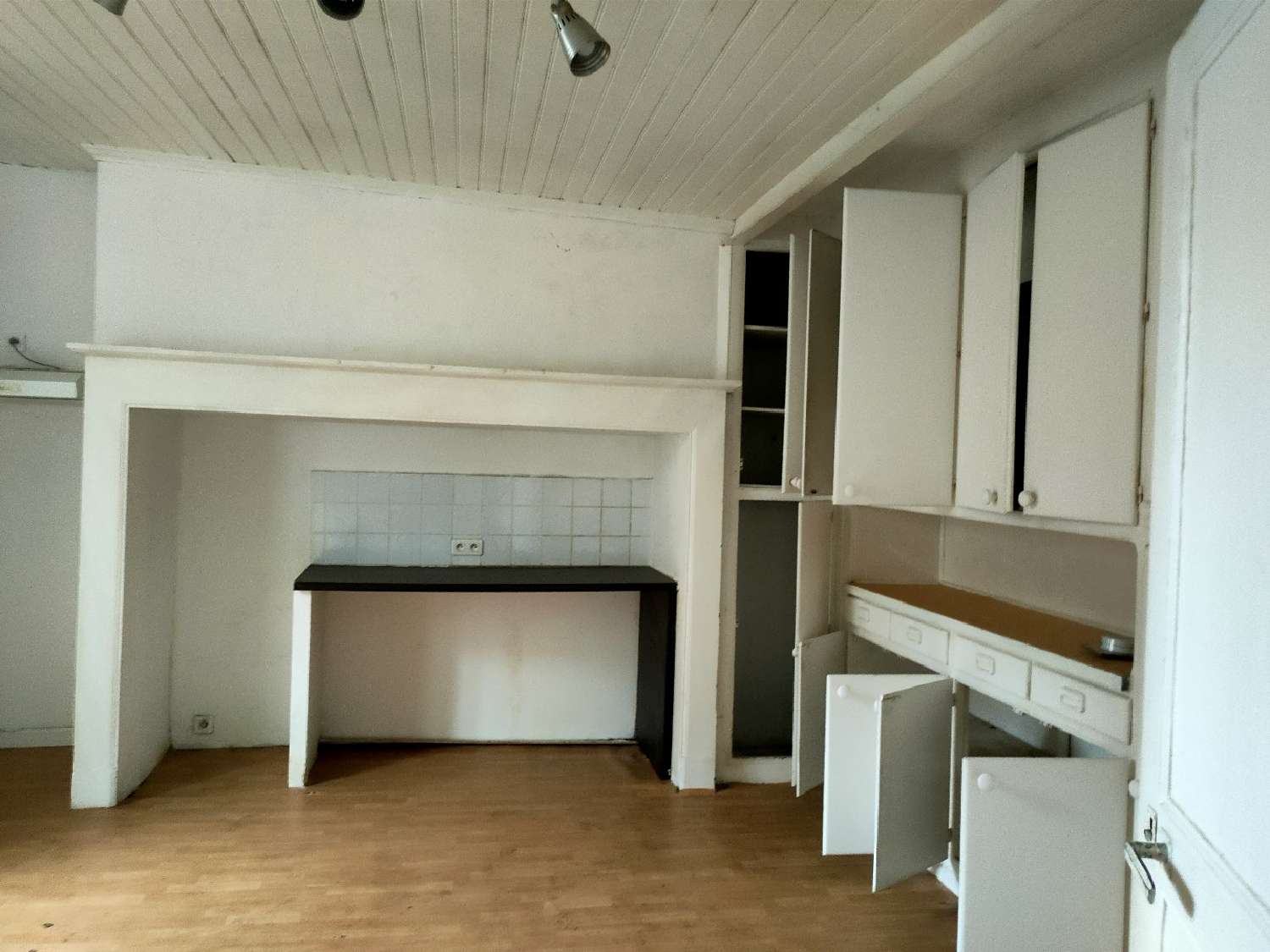  for sale building Beaulieu-sur-Dordogne Corrèze 5