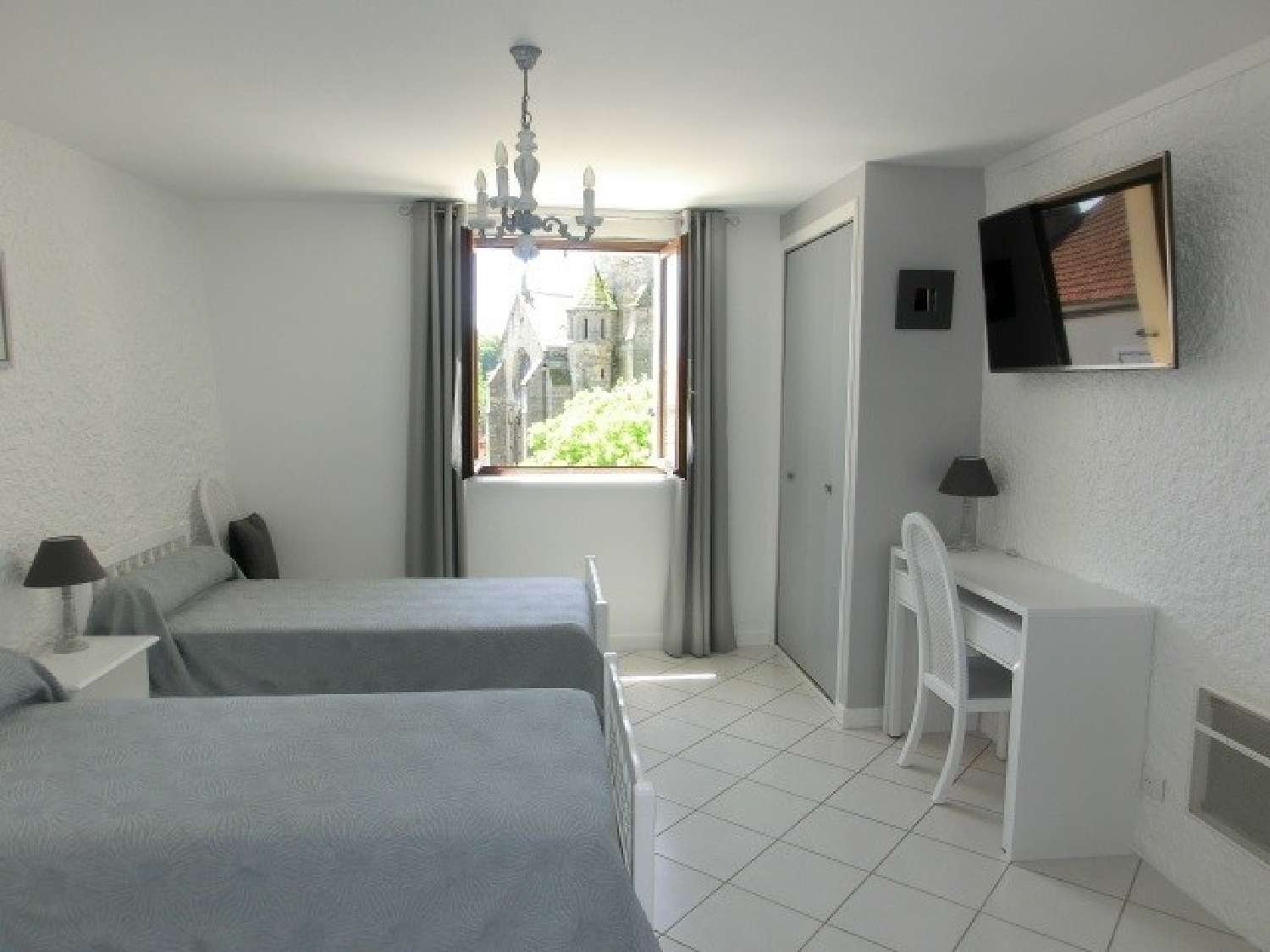  à vendre batiment Bourbonne-les-Bains Haute-Marne 5