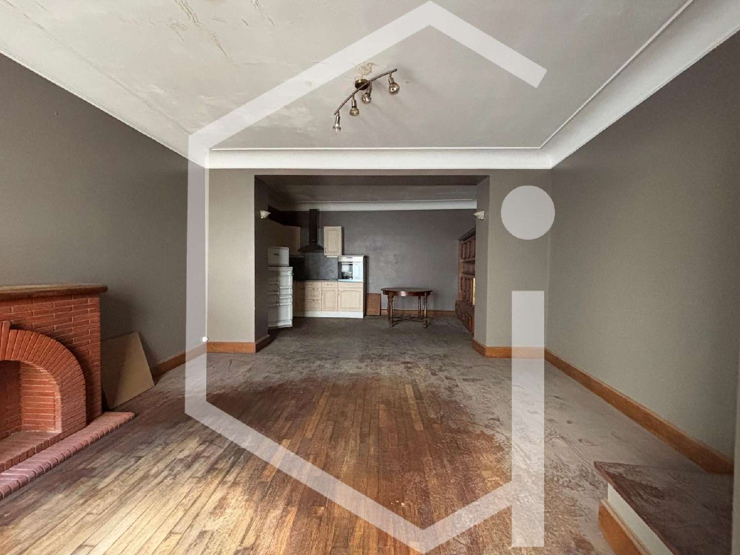  en venta edificio Cosne-Cours-sur-Loire Nièvre 2