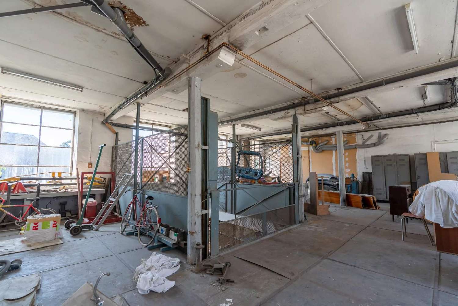  for sale building Laon Aisne 3