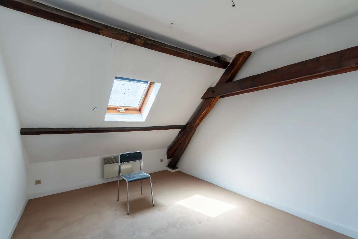  for sale building Laon Aisne 5