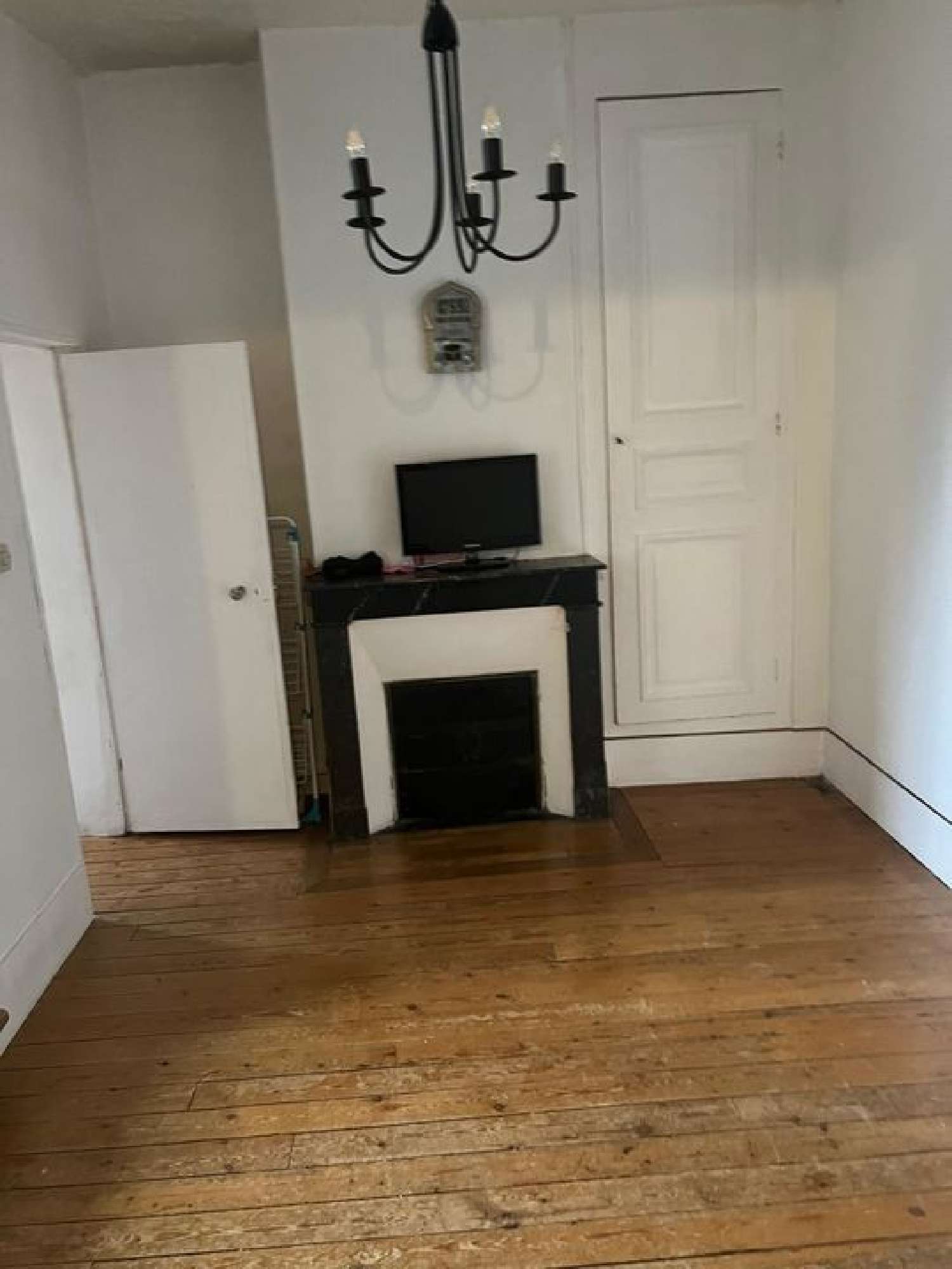  for sale castle Château-Thierry Aisne 1