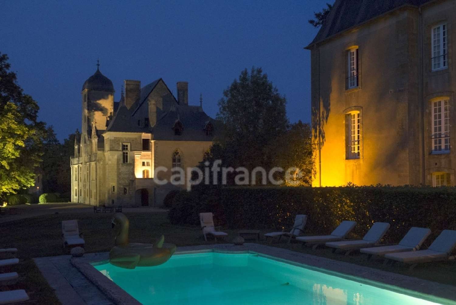  kaufen Schloss Nevers Nièvre 6