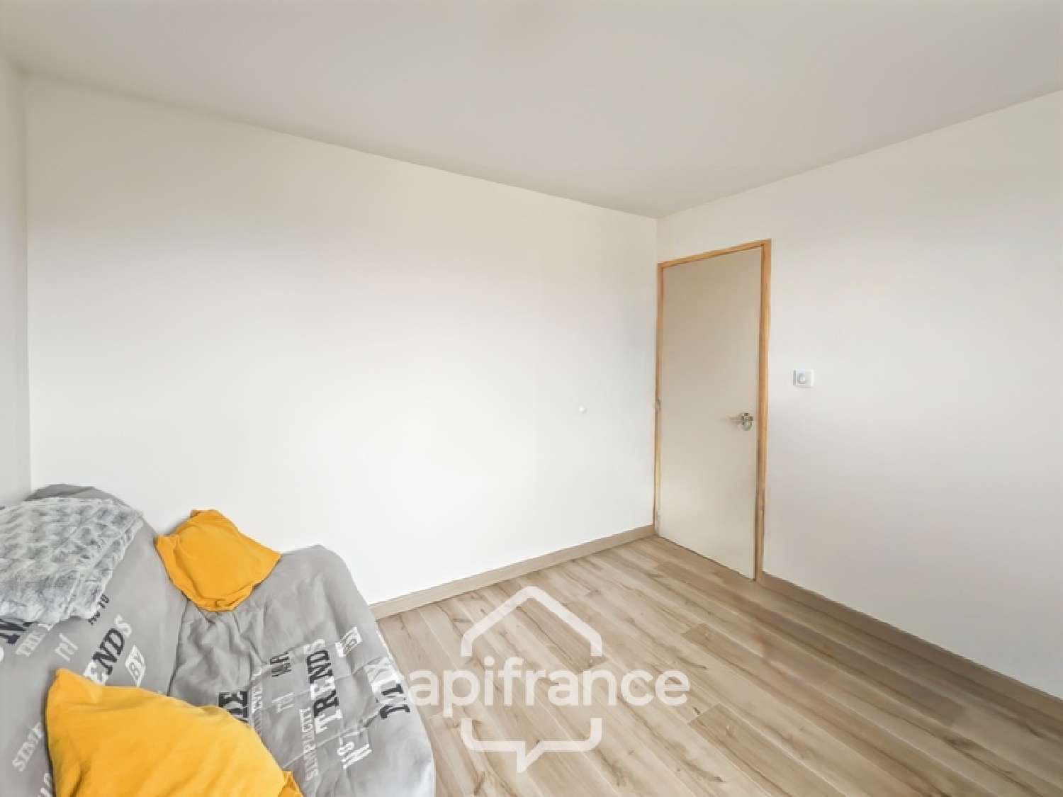  à vendre maison de ville Le Passage Lot-et-Garonne 8