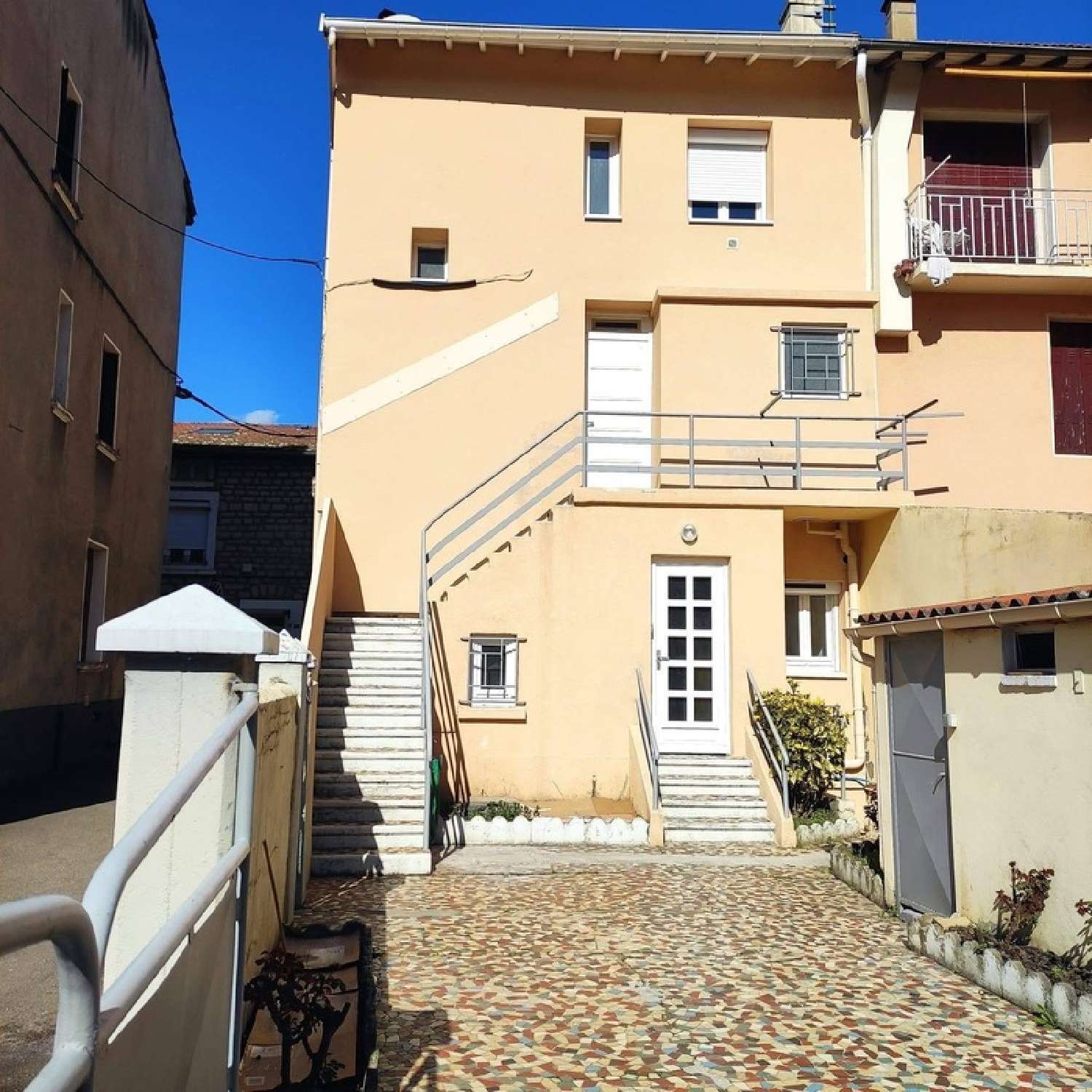  en venta casa urbana Rive-de-Gier Loire 1