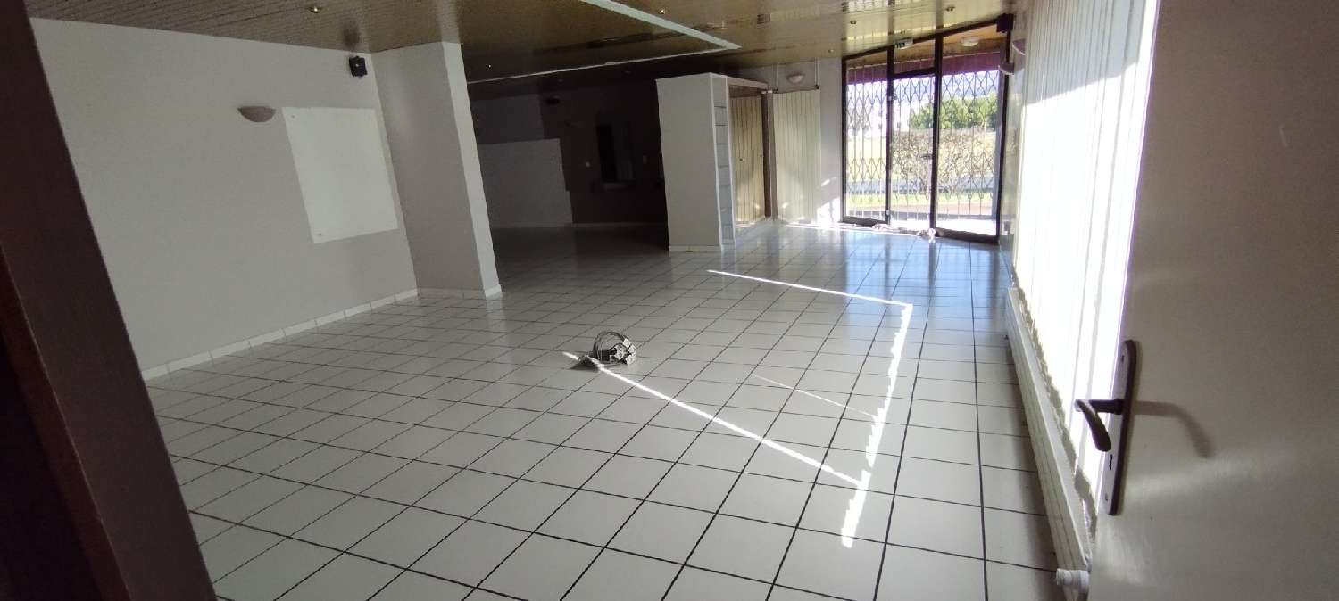 for sale commercial Biars-sur-Cère Lot 4