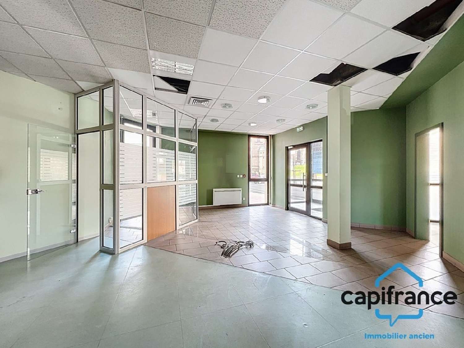 te koop bedrijfsruimte/ kantoor Bitche Moselle 1