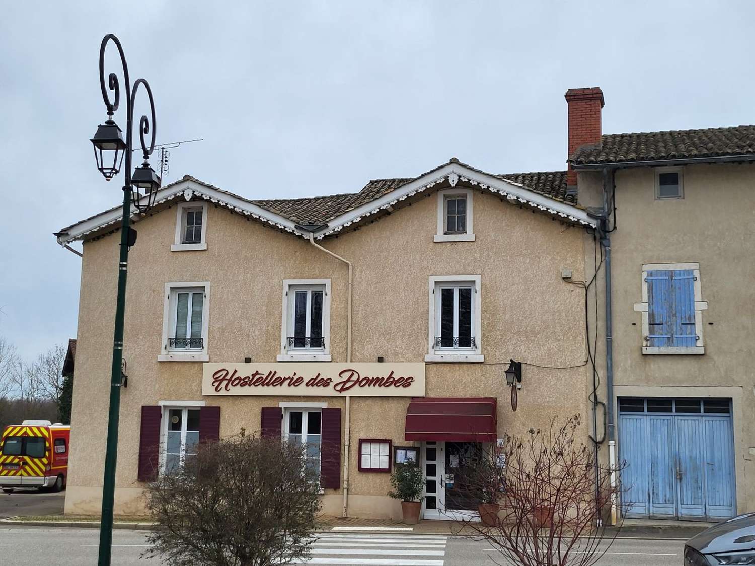 for sale commercial Bouligneux Ain 3