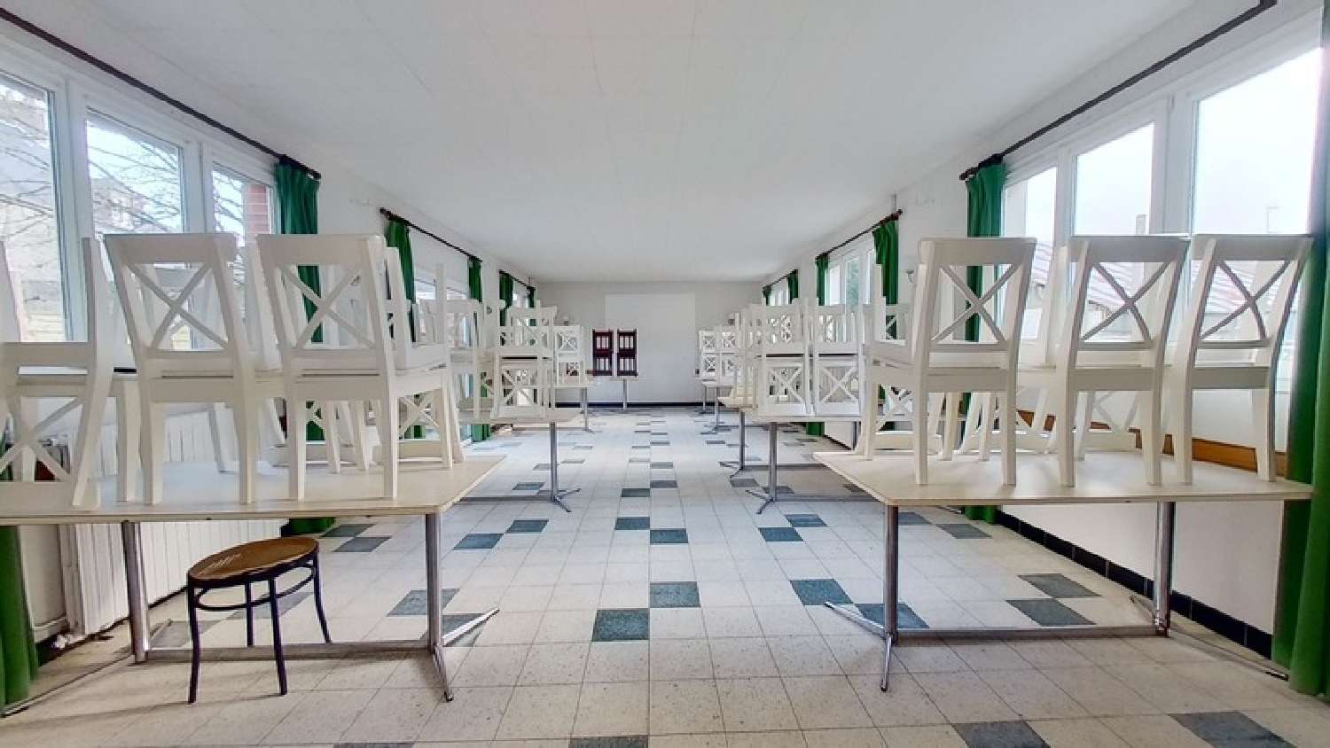  for sale commercial Carrouges Orne 5