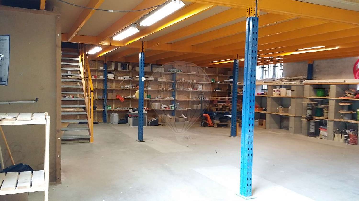 kaufen Gewerbeimmobilie Garchizy Nièvre 1