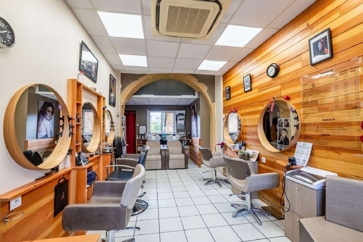  for sale commercial Le Bois-d'Oingt Rhône 3