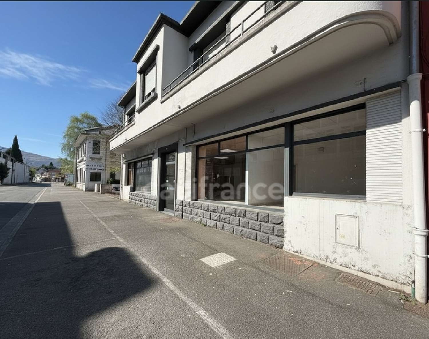  en venta local comercial Lourdes Hautes-Pyrénées 2