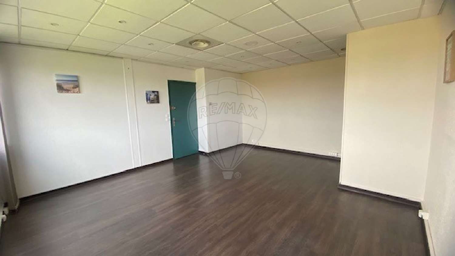  for sale commercial Mérignac Gironde 3