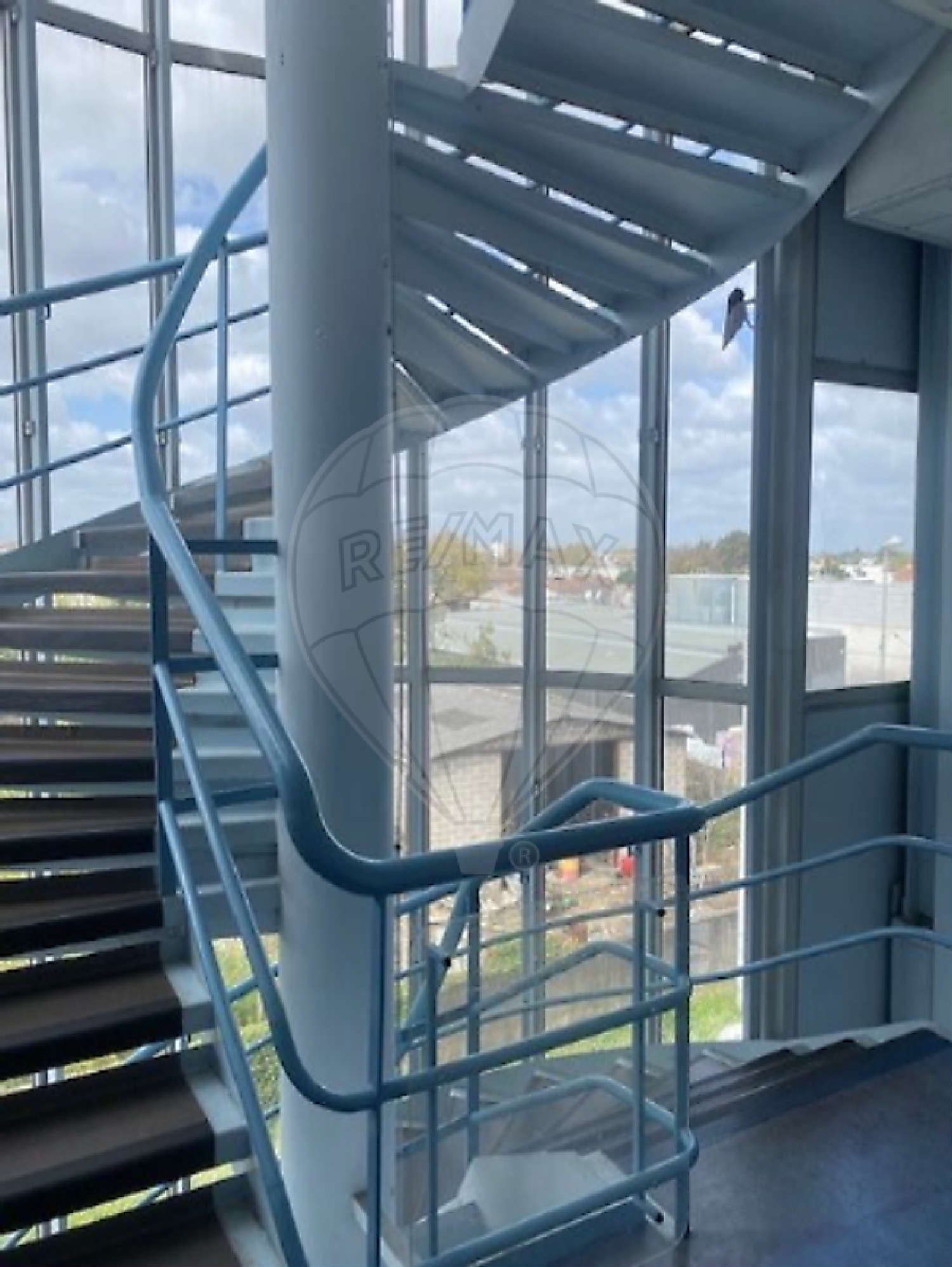  for sale commercial Mérignac Gironde 7