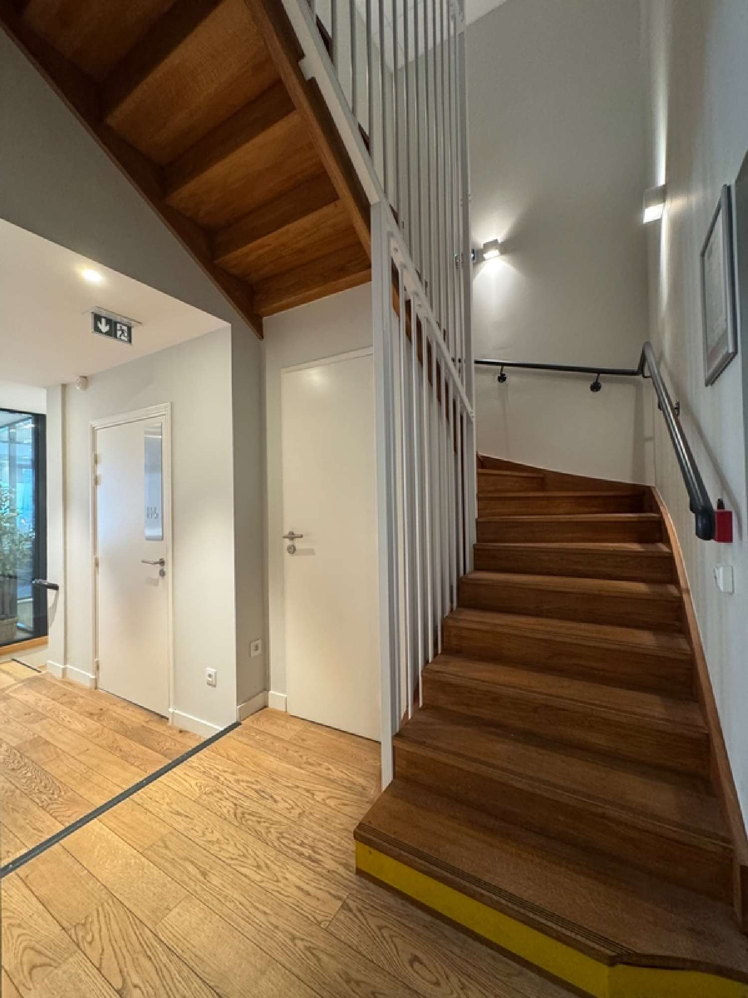  for sale commercial Orléans Loiret 6