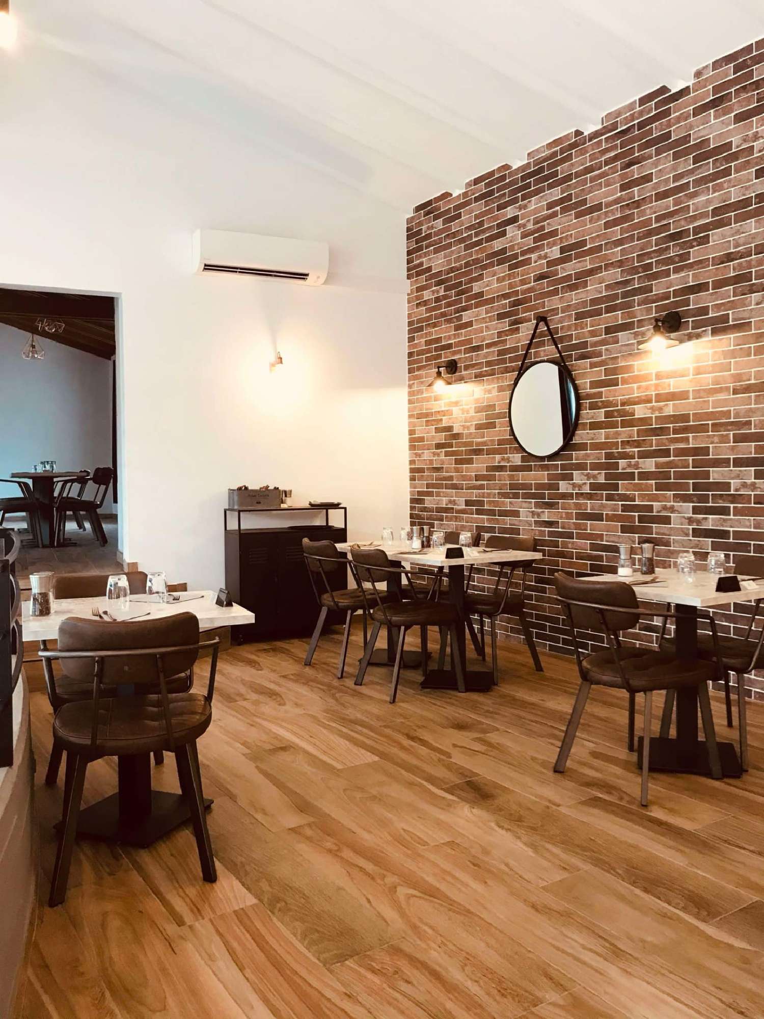  à vendre commerce Vergèze Gard 7