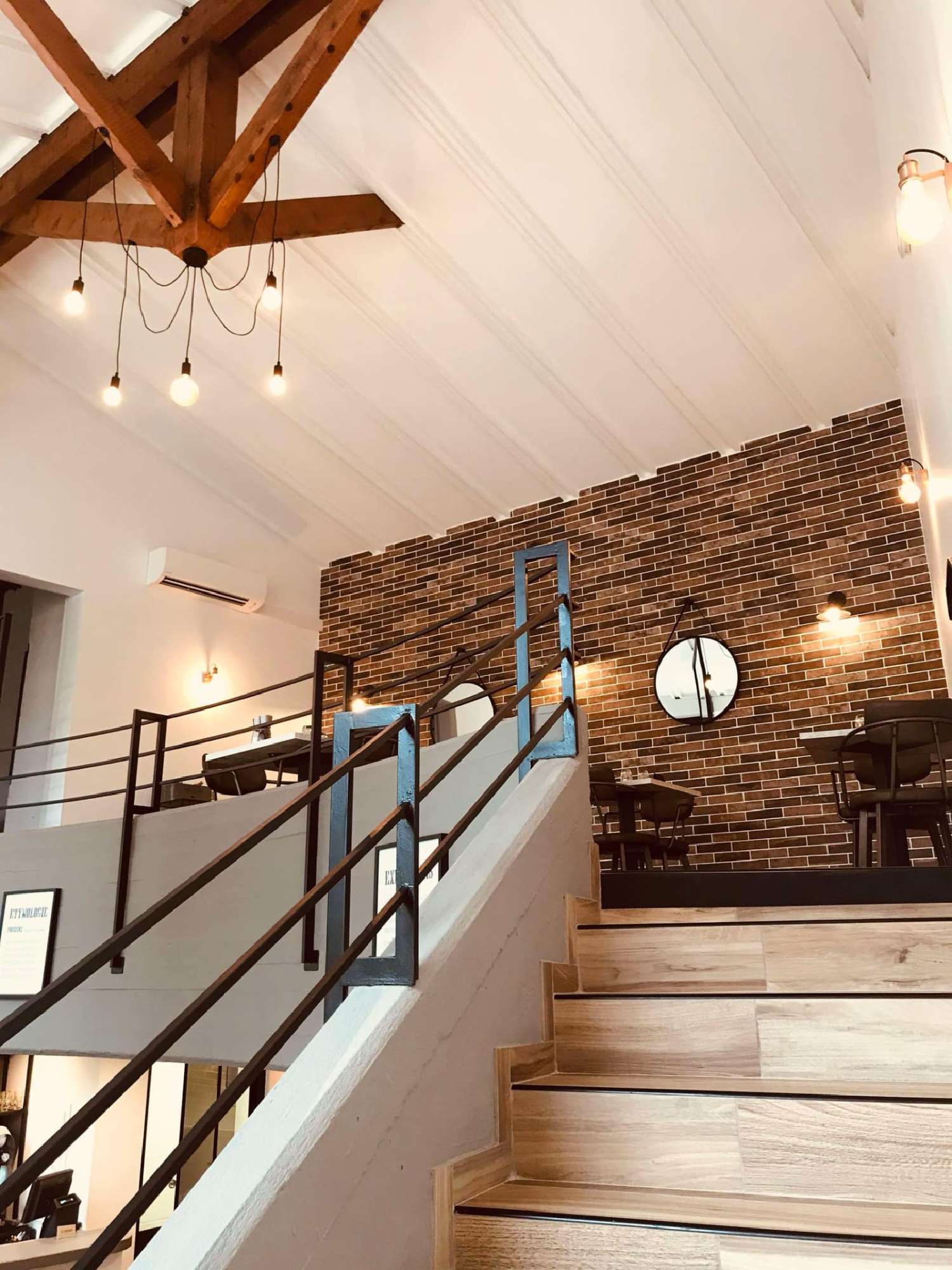  à vendre commerce Vergèze Gard 8