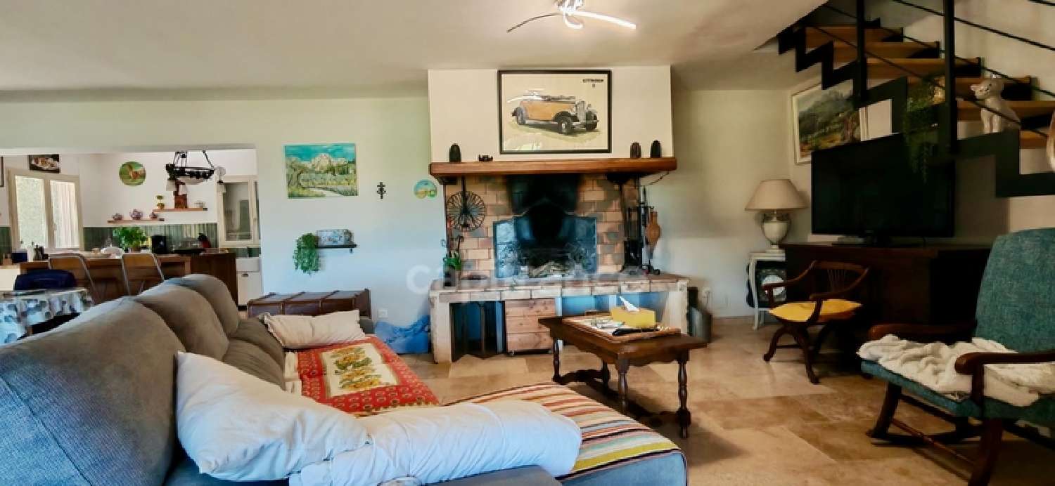  à vendre propriété Arles Bouches-du-Rhône 7