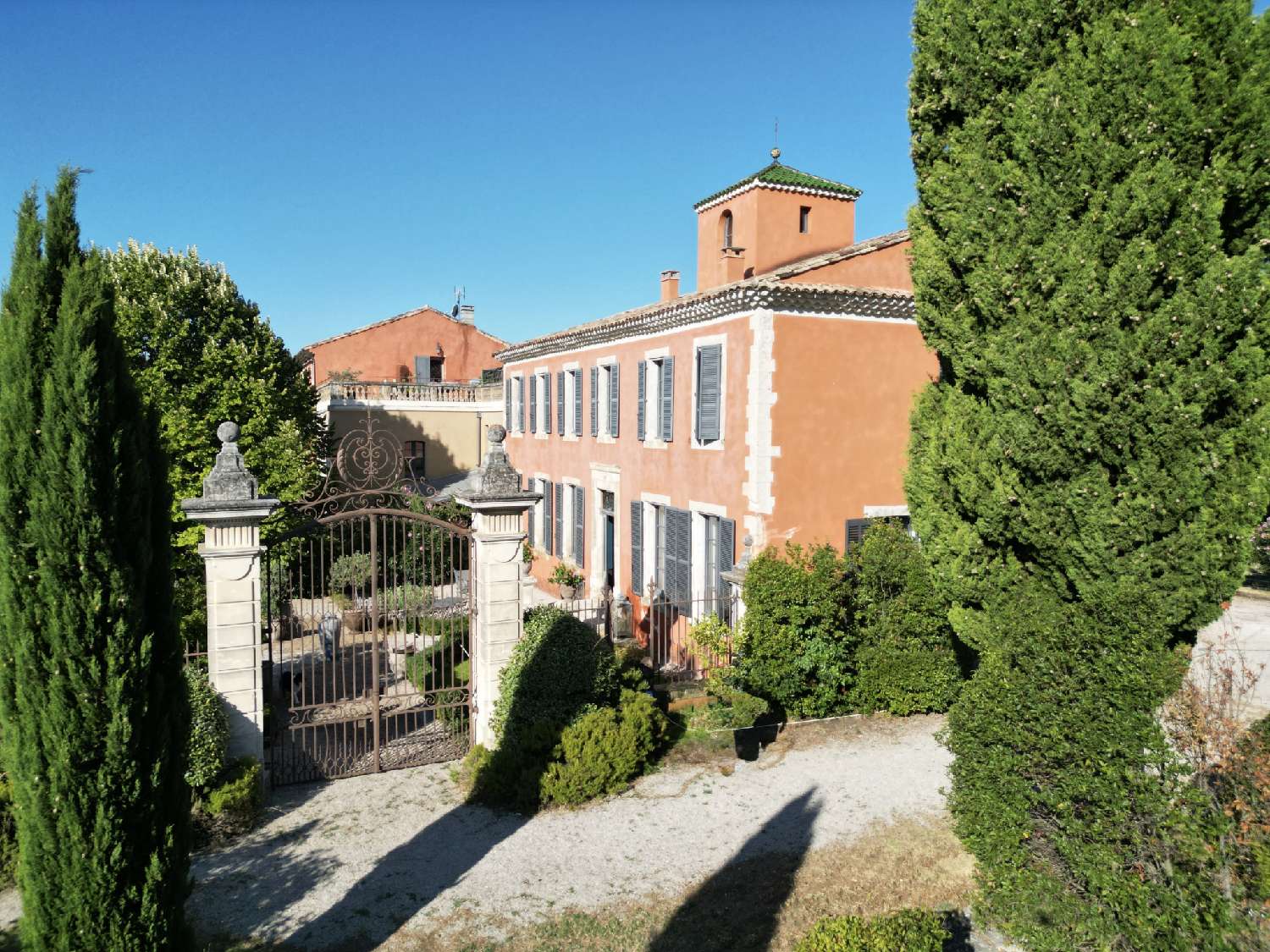  for sale estate Loriol-du-Comtat Vaucluse 2