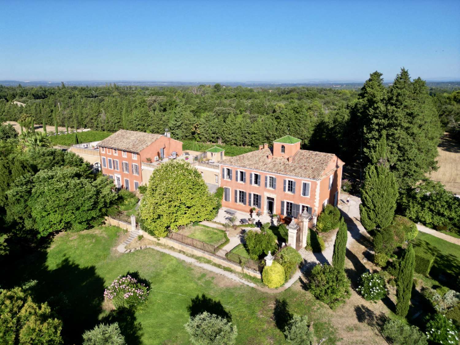  for sale estate Loriol-du-Comtat Vaucluse 8