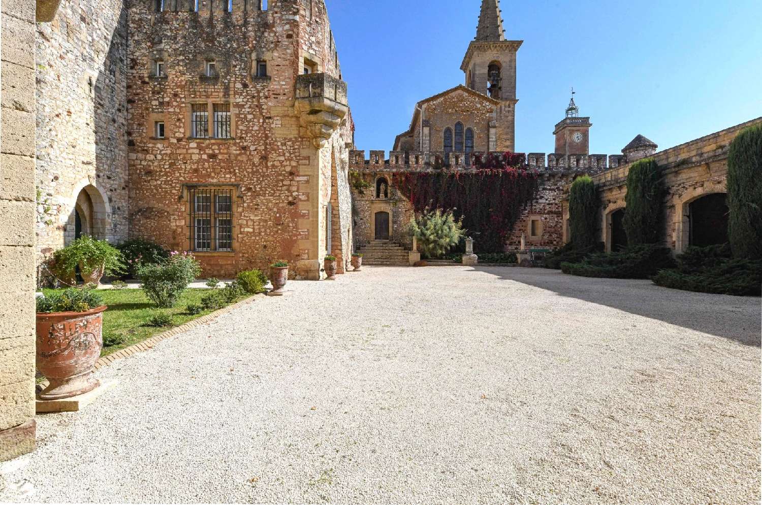  for sale estate Uzès Gard 3