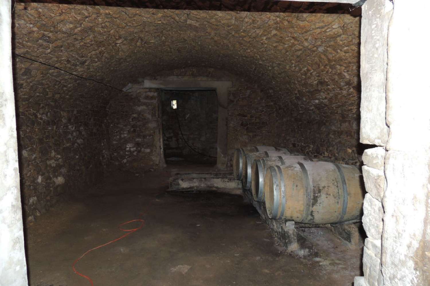 te koop landgoed Vénéjan Gard 3