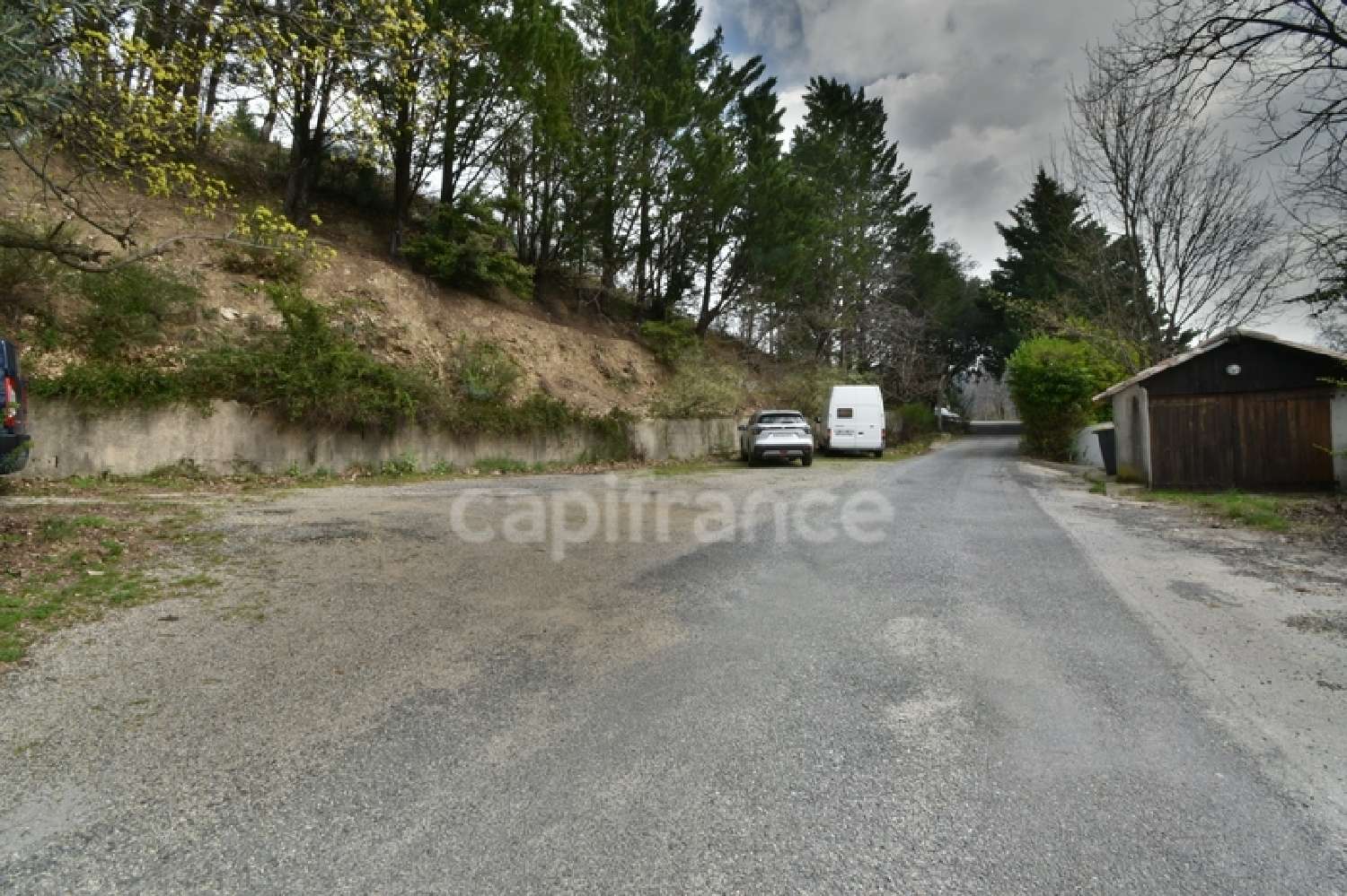 for sale farm Arphy Gard 5