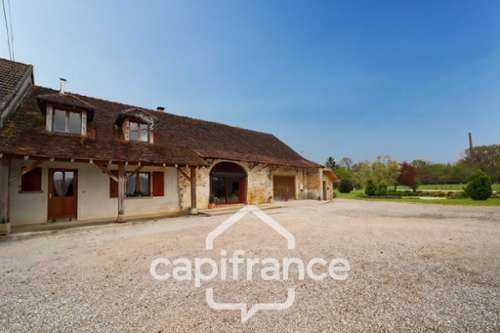 Beaufort Jura Bauernhof Bild 7319785