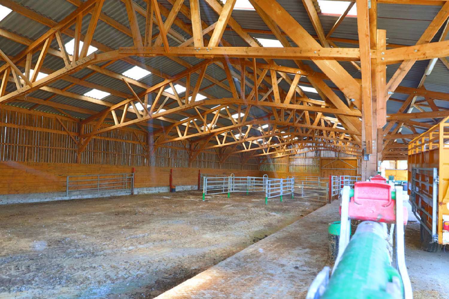 for sale farm Gueugnon Saône-et-Loire 4