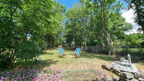 Le Lac-d'Issarlès Ardeche Bauernhof Bild 7310594