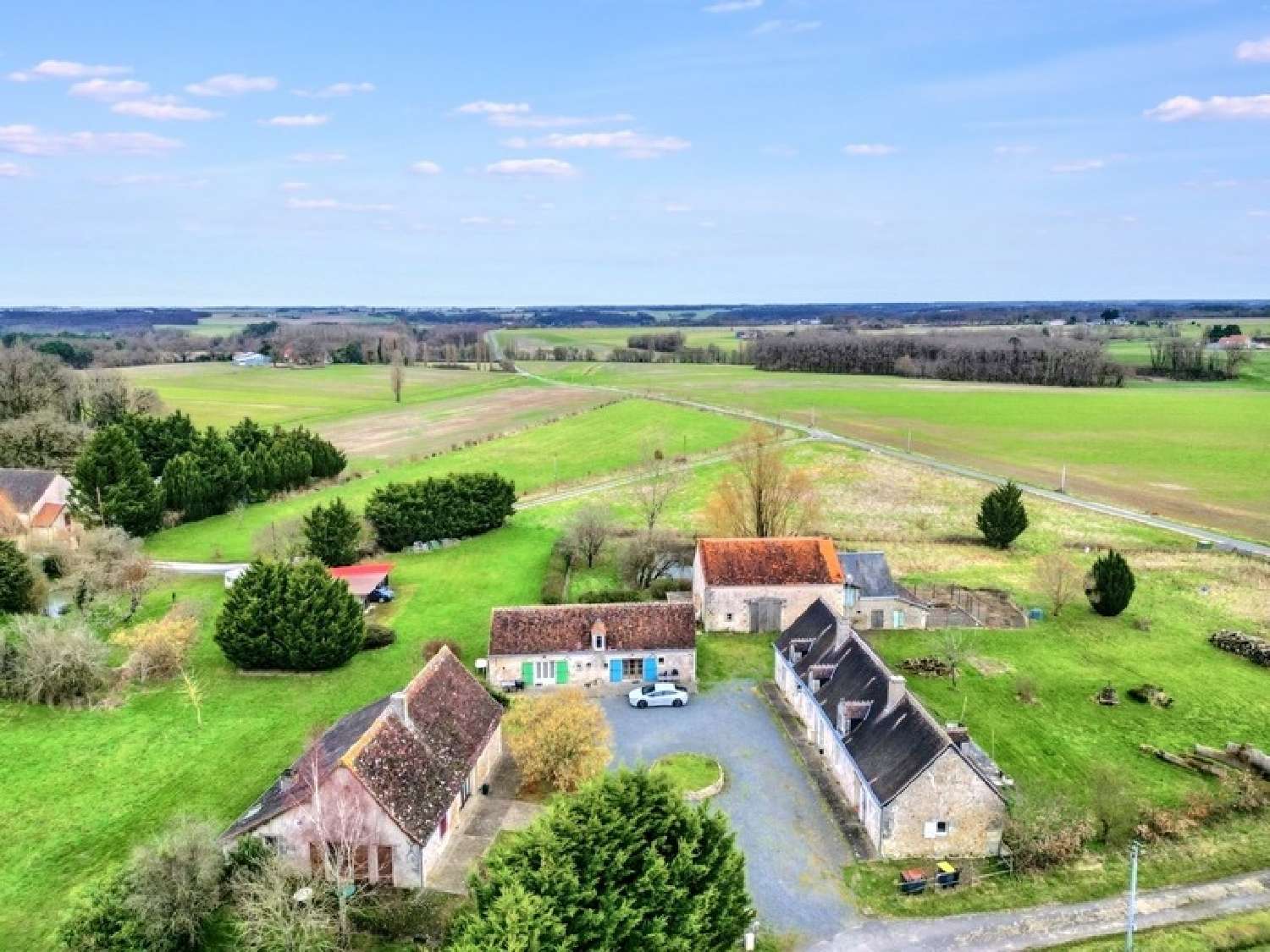  à vendre ferme Le Petit-Pressigny Indre-et-Loire 1