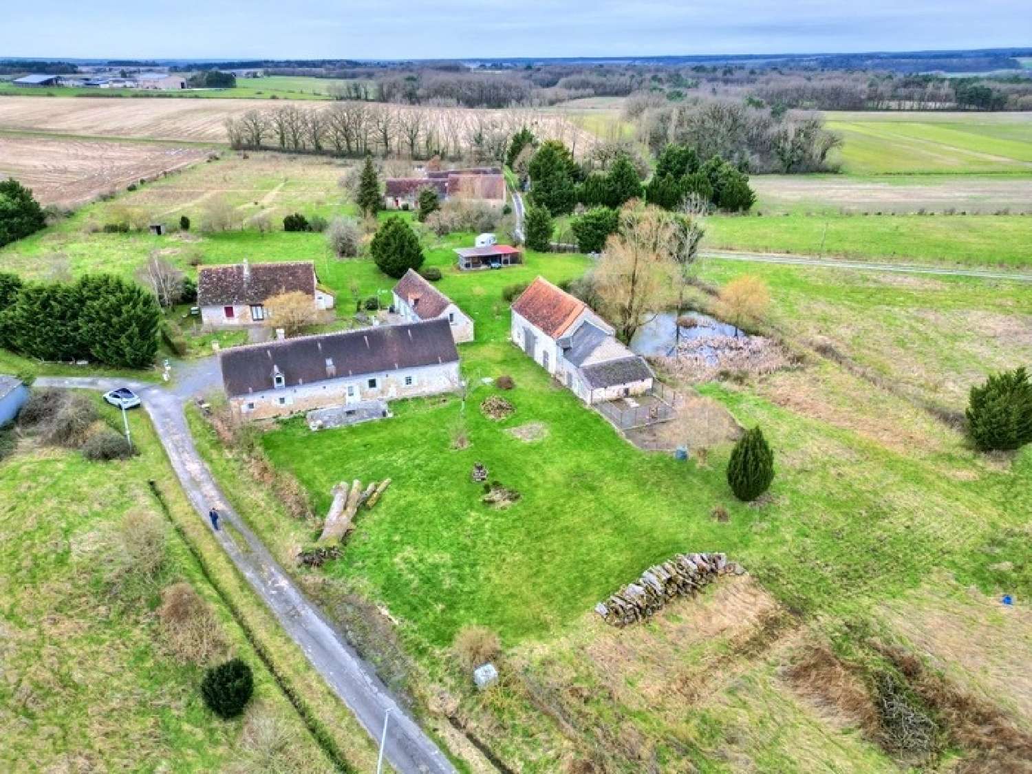  à vendre ferme Le Petit-Pressigny Indre-et-Loire 2