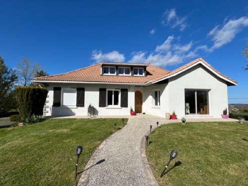 Pougne-Hérisson Deux-Sèvres Bauernhof Bild 7315430