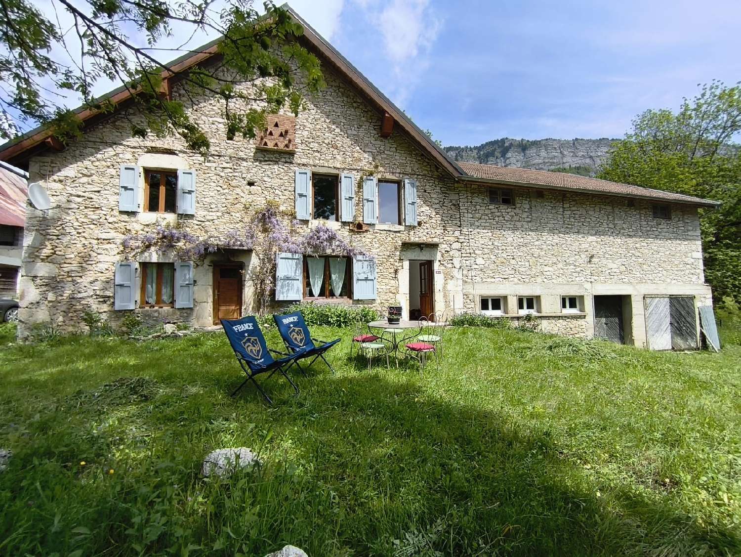 à vendre ferme Rencurel Isère 1