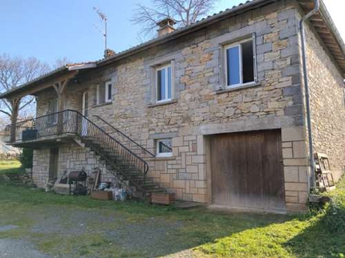 Vailhourles Aveyron Bauernhof Bild 7299976