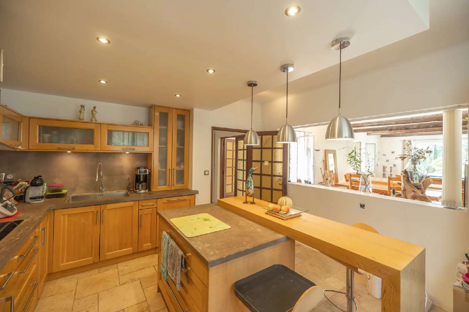 te koop hotel-restaurant Puget Vaucluse 7