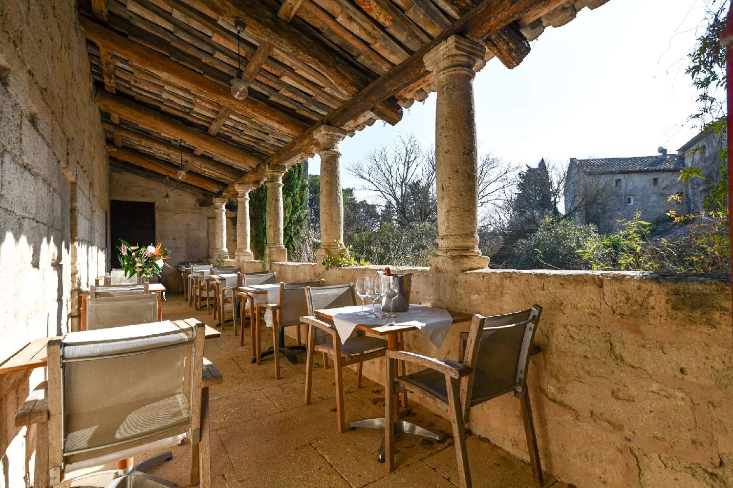  te koop hotel-restaurant Uzès Gard 2