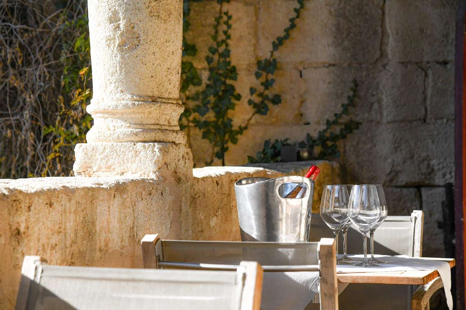  te koop hotel-restaurant Uzès Gard 5
