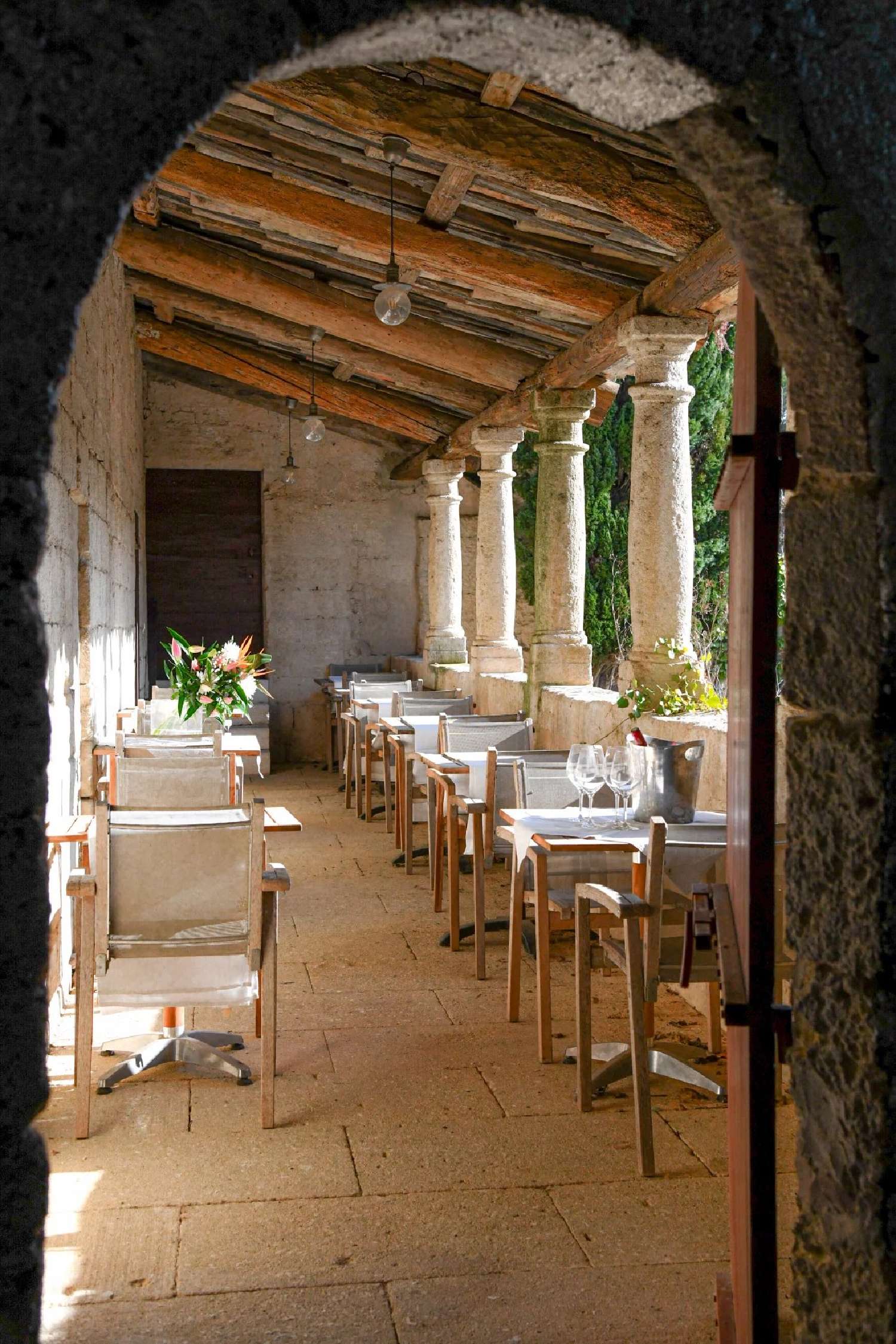  te koop hotel-restaurant Uzès Gard 6