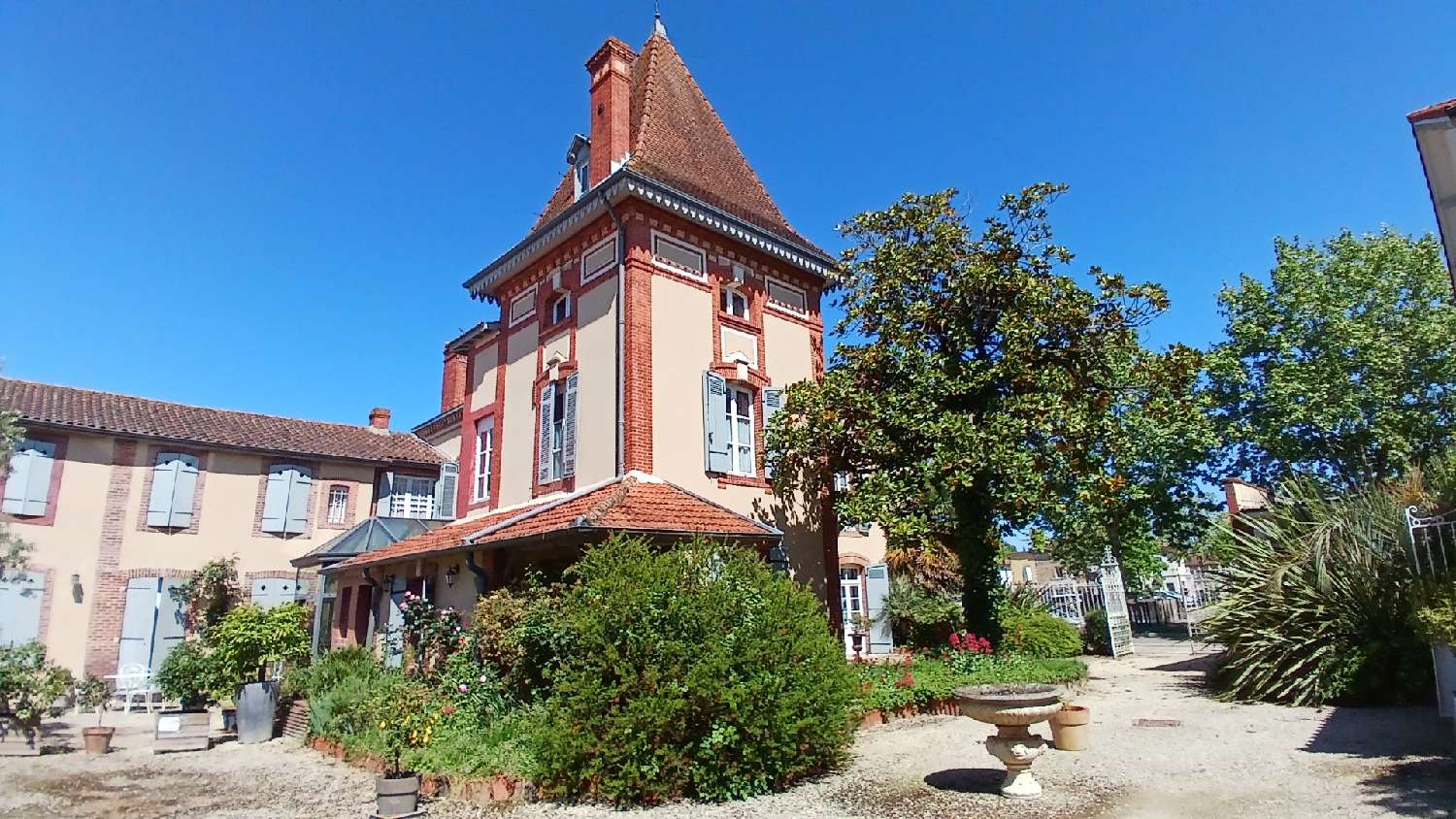  for sale house Aire-sur-l'Adour Landes 2
