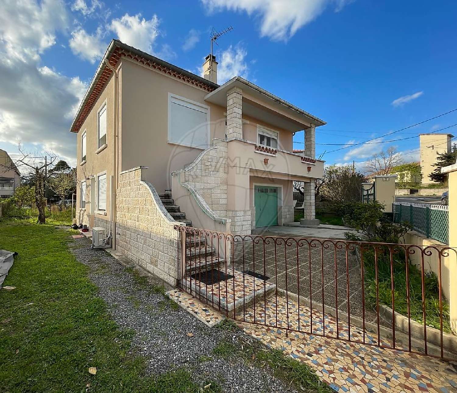  te koop huis Alès Gard 1